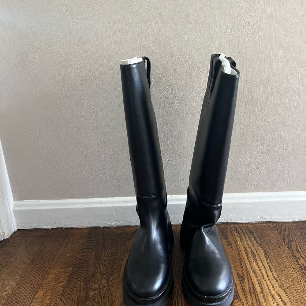 M.Gemi Tall Black Boots